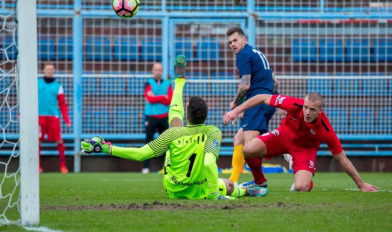 Slezský FC Opava - FC Zbrojovka Brno 2:1.