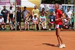 V tenisové exhibici na Olympijském festivalu v Brně si zahráli Lucie Šafářová, Tomáš Plekanec, Daniela Bedáňová a Eva Samková.