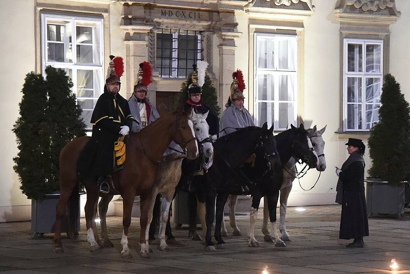 Císař Napoleon Bonaparte převzal od primátorky Markéty Vaňkové klíč od města Brna.