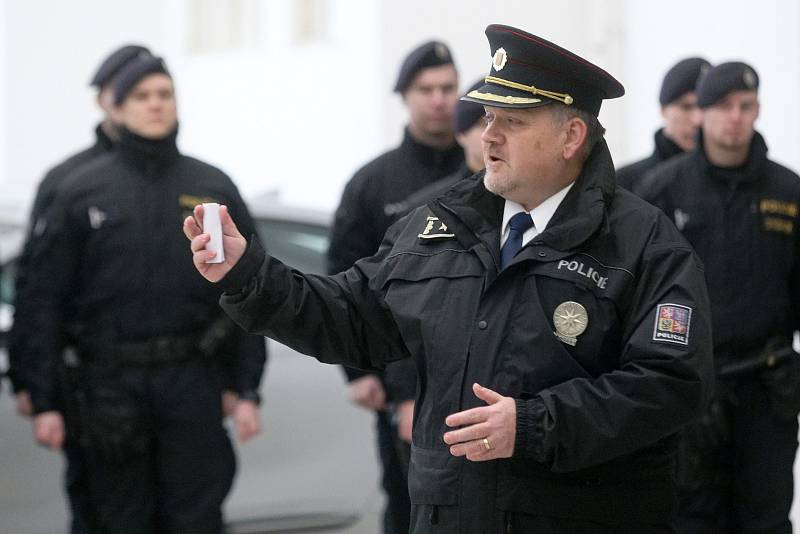 Jihomoravští policisté převzali v pavilonu A brněnského výstaviště nová vozidla.