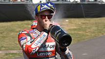 Vyhlášení vítězů závodu Moto GP - 1. Andrea Dovizioso, 2. Jorge Lorenzo a 3. Marc Márquez