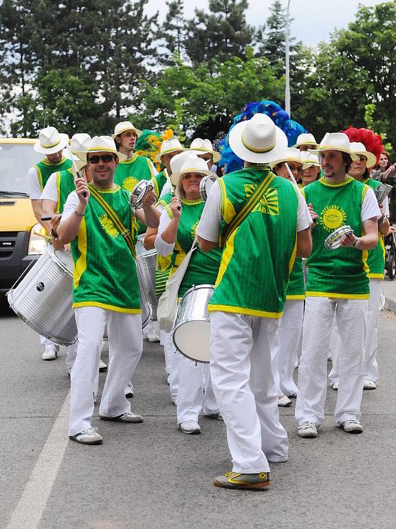 Riviéru rozproudili brazilští tanečníci