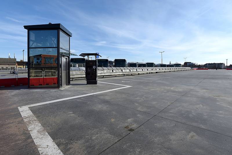 Opravené autobusové nádraží v Brně na Zvonařce