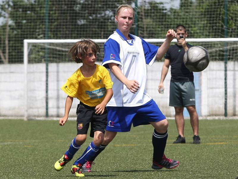 Dobročinný fotbalový turnaj Liga Cup v Ivanovicích.