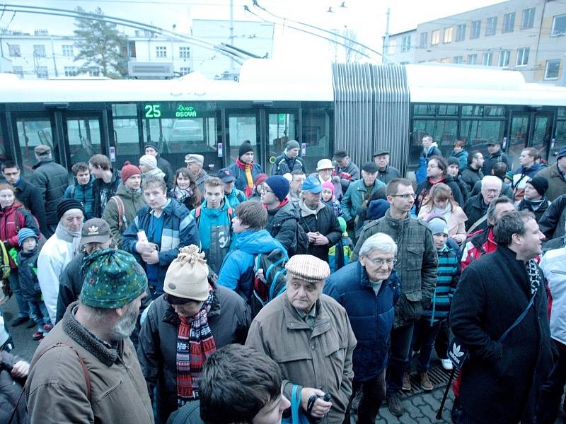 Prohlídka vozovny trolejbusů v brněnských Husovicích.