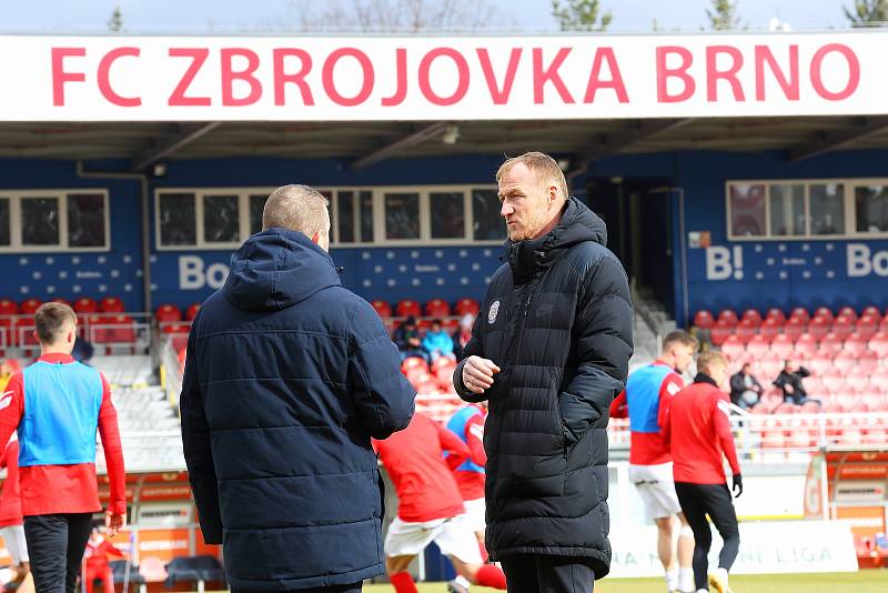 V generálce na jarní start druhé ligy brněnští fotbalisté (v červeném) zdolali Opavu 3:1.