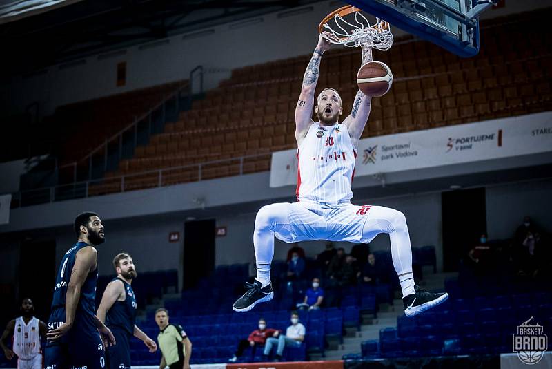 Šimon Puršl je jedním ze čtyř českých reprezentantů v Basketu Brno.