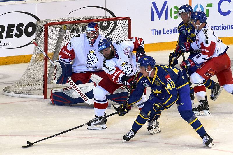 Carlson Hockey Games v brněnské DRFG aréně mezi Českem v bílém a Švédskem.