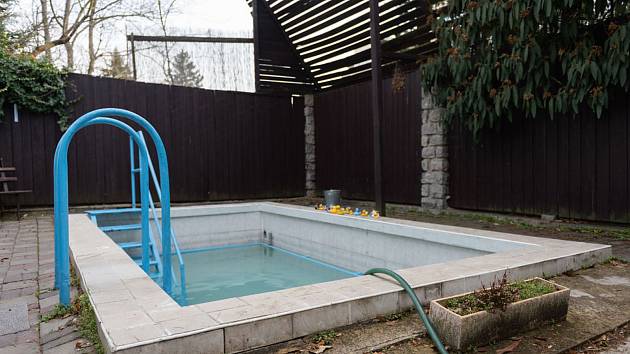 Nejstarší brněnská sauna v zahradě opravované Arnoldovy vily.