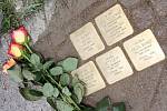 Stolpersteiny neboli Kameny zmizelých se objevily před domy v Bratislavské, Štěpánské, Žampachově a Vlhké a Táborské ulici.