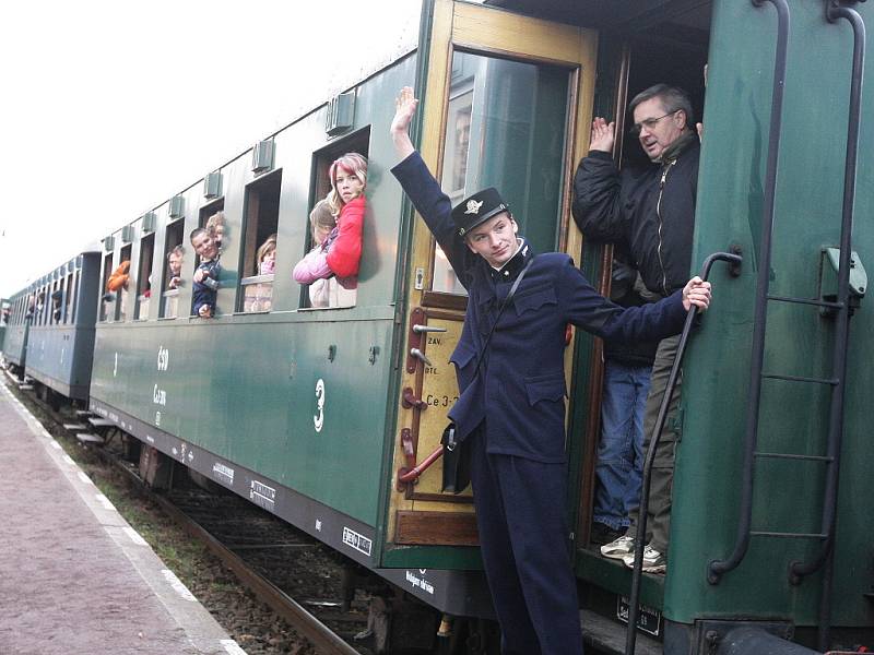 Mezi Pohořelicemi a Vranovicemi jel naposledy vlak