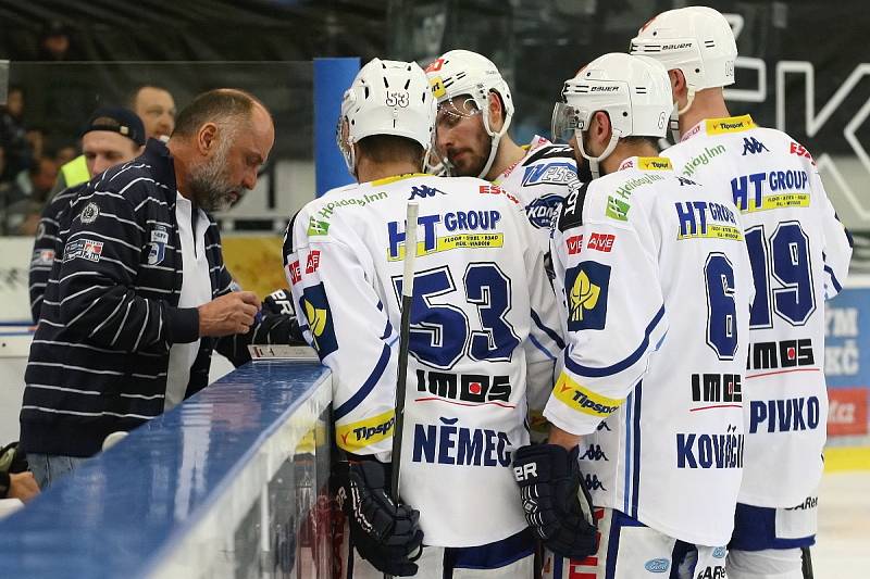 Hokejisté Komety zvládli třetí semifinále a v prodloužení porazili Spartu 3:2.