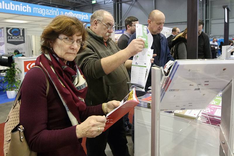 Na brněnském výstavišti byl zahájen letošní ročník veletrhu cestovního ruchu GO - REGIONTOUR. Láká i na výstavu Re:publika.