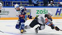 Hokejisté Komety Brno (v modrém Petr Zámorský) se poprvé v novém roce představili na domácím ledě proti Karlovým Varům. Foto: HC Kometa Brno/Vít Golda