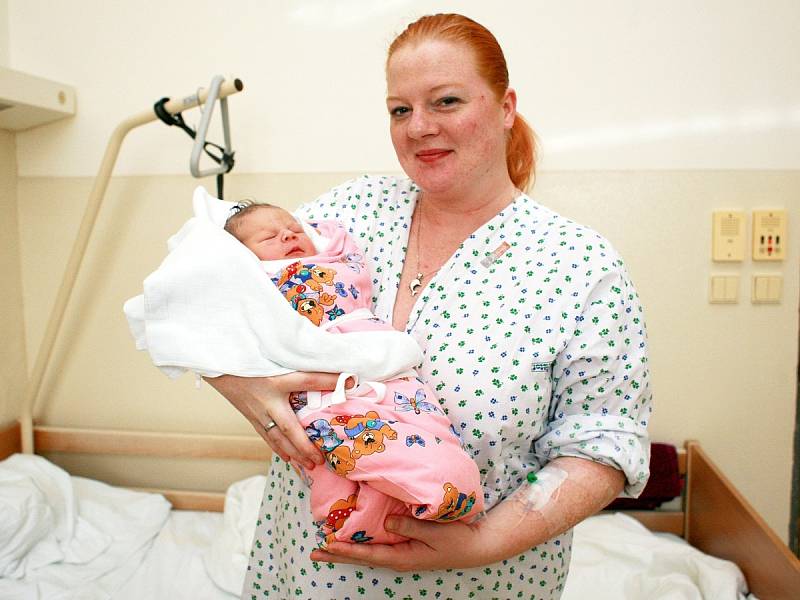 V brněnské nemocnici u Milosrdných bratří se na Nový rok jedenáct minut po půlnoci narodila Emma.