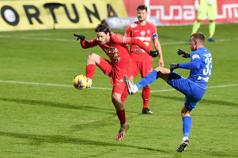 Brno 22.1.2021 - domácí FC Zbrojovka Brno v červeném proti FC Slovan Liberec