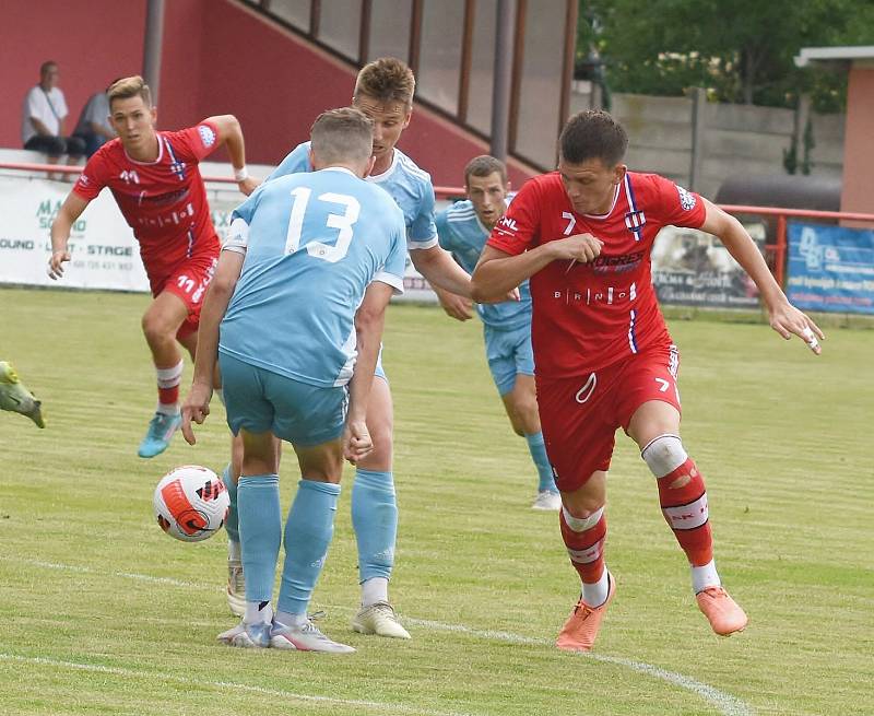 Druhý přípravný zápas odehrála Líšeň v Pohořelicích proti juniorce Slovanu Bratislava, po gólech Čermáka a Zikla vyhrála 2:0.