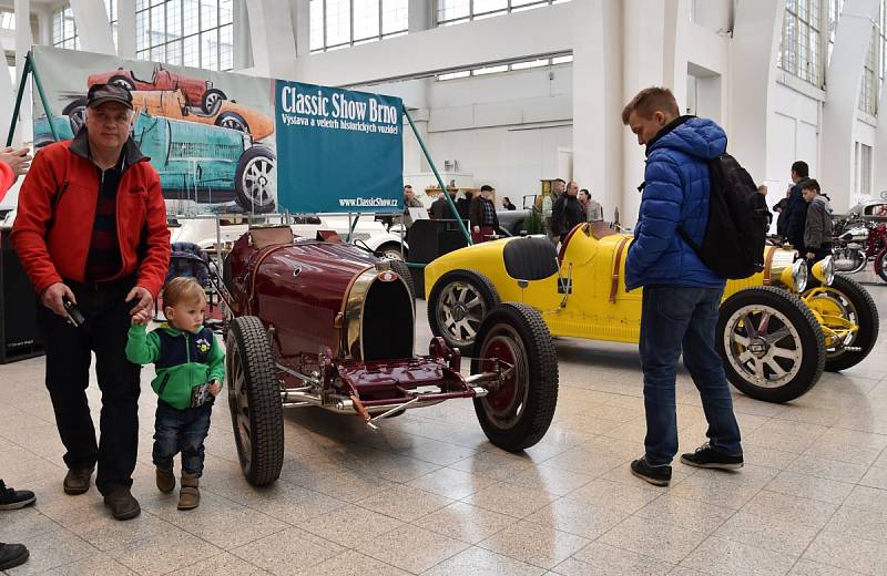 Classic show Brno 2017. Na brněnské výstaviště se sjeli příznivci veteránů.