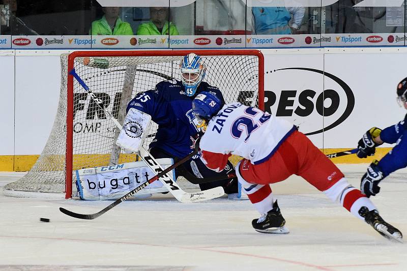 Úvodní zápas Carlson Hockey Games v brněnské DRFG aréně mezi Českou republikou v bílém a Finskem