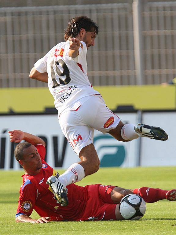 Brno porazilo v prvním domácím zápase mistrovskou Slávii 2:0.