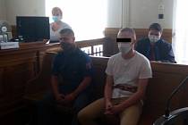 Mladý muž uškrtil loni v prosinci podle obžaloby v Brně svou babičku. Případ začal ve středu projednávat krajský soud.