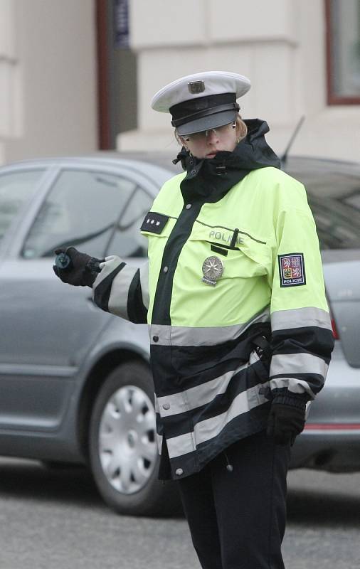 Čtvrteční cvičení hasičů a policistů v Brně při simulovaném blackoutu - hromadném výpadku elektřiny.