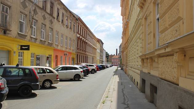 Rezidentní parkování plánují zástupci Brna-severu zavádět od příštího dubna postupně v celé městské části.