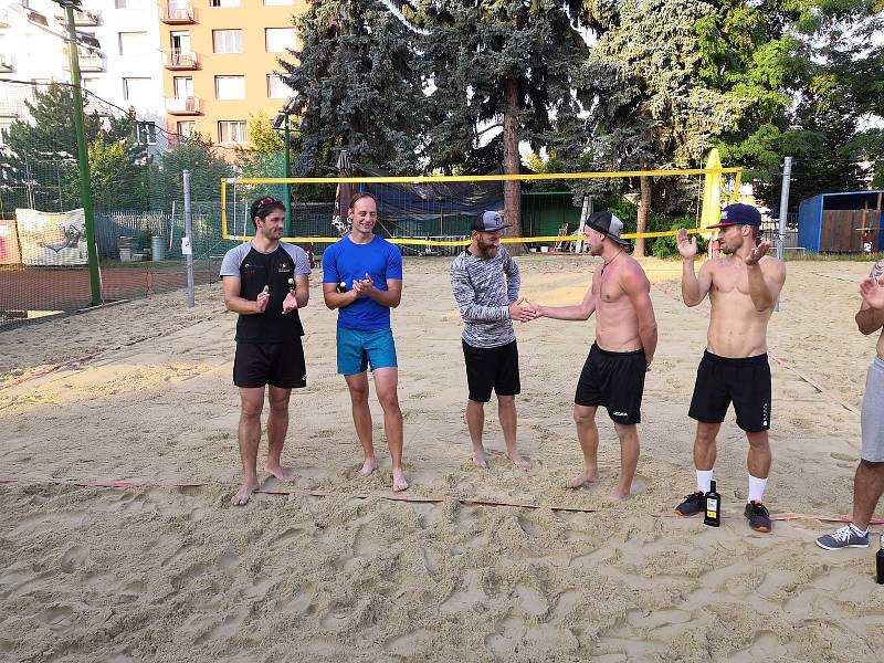 Memoriál Marka Těšíka v beachvolejbale ovládli Radek Štěpán a Bořivoj Hojgr.