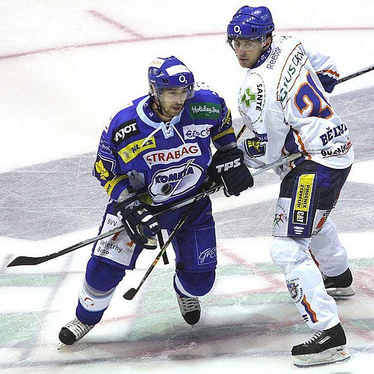 Hokejisté brněnské Komety marně hledají cestu z hluboké krize. Ve čtvrtém kole hokejové extraligy prohráli na ledě předposledního Kladna vysoko 0:4.