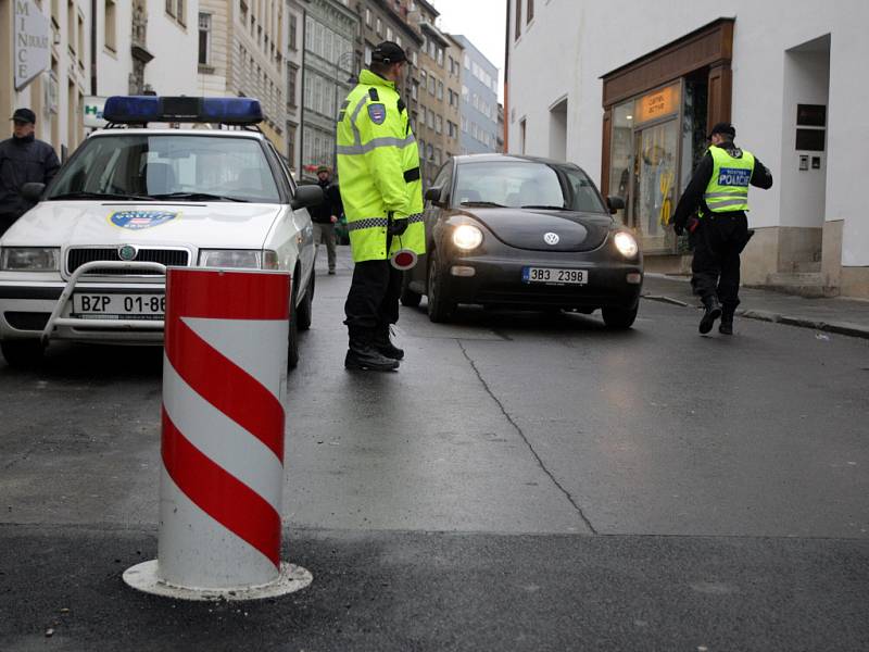 Městští strážníci kontrolují řidiče vjíždějící do centra Brna