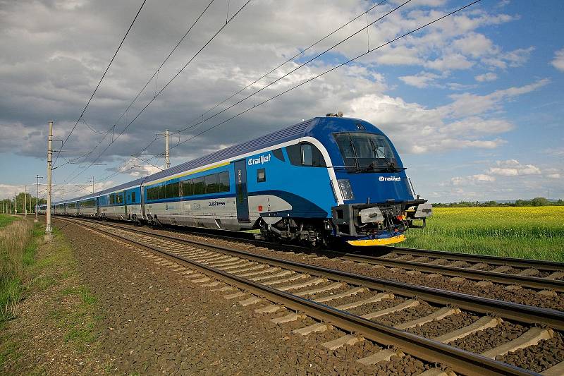 Od úterý začínají jezdit přímé vlaky Českých drah z Berlína do Štýrského Hradce. Přes Brno a Břeclav.