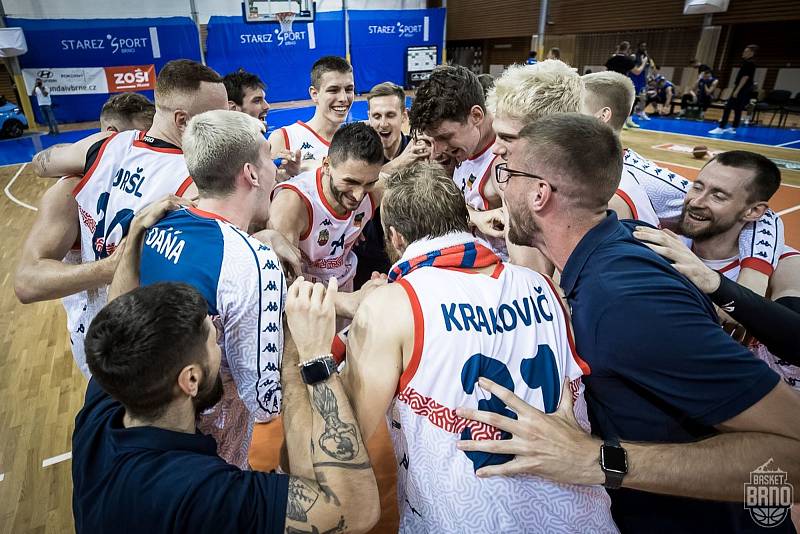Brno se po patnácti letech těší z medaile z mužské basketbalové soutěže.
