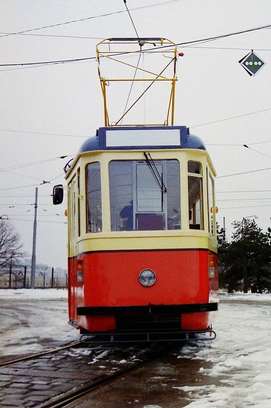 Fotografie tramvaje 4MT 4058 z minulosti.