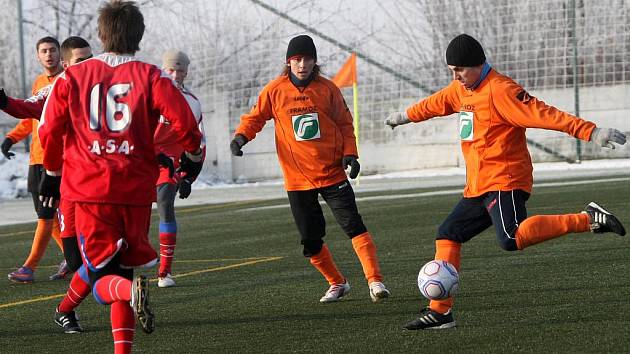 FC Zbrojovka Brno B porazila TJ Framoz Rousínov 3:2.