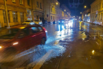 Následky havárie vodovodu v Olomoucké ulici v Brně.