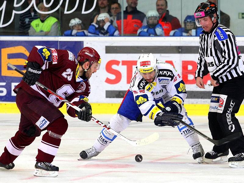 Hokejová Kometa Brno promrhala možnost mečbolu na postup do finále. Podlehla Spartě 0:2.