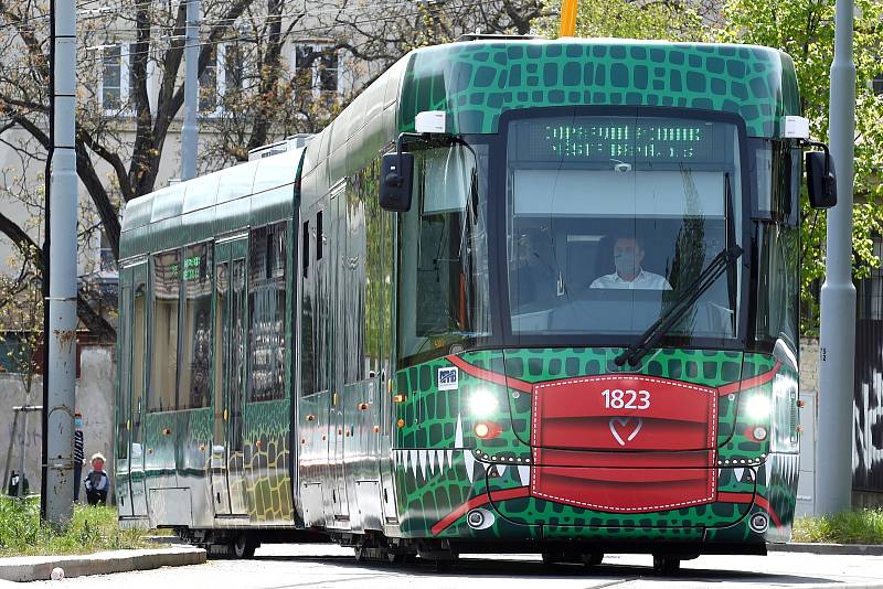 Brno 24.4.2020 - nová tramvaj Drak z projektu Tramvaj pro Brno