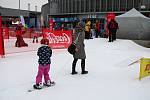 Již druhý den si zájemci na Olympijském festivalu mohou vyzkoušet na vlastní kůži zimní hry na Brněnském výstavišti.