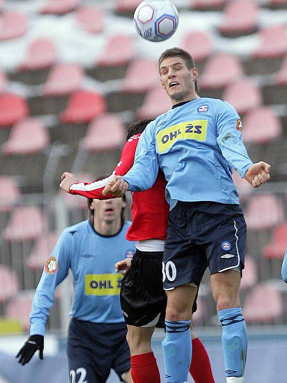 1. FC Brno porazil v přípravném zápase Uničov 2:1.