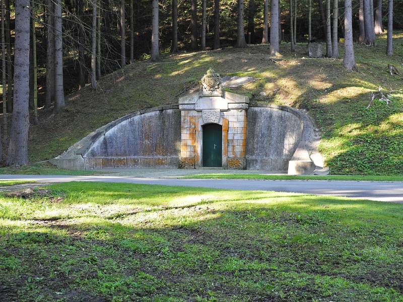 Vodu v Březové nad Svitavou čerpají z podzemí, a proto ji odborníci nemusí chemicky upravovat jako vodu z povrchových zdrojů.