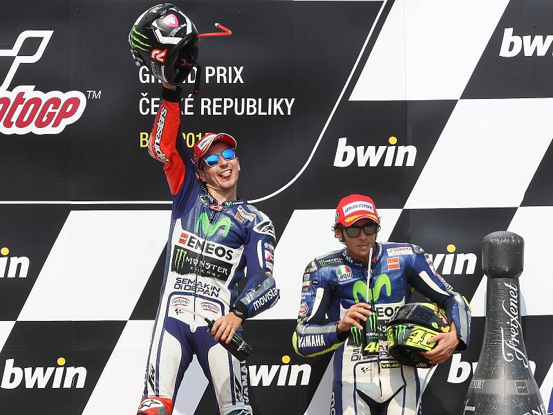 Královskou třídu MotoGP ovládl Španěl Jorge Lorenzo na Yamaze. Na Hondě dojel druhý další španělský závodník Marc Márquez. Třetí už s větším odstupem finišoval hvězdný Ital Valentino Rossi. Abraham skončil poslední.