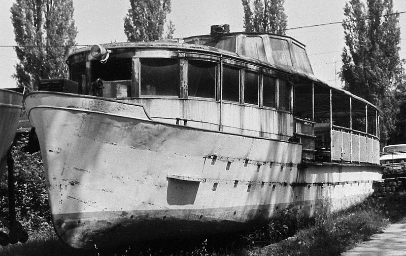 První lodě na dnešní Brněnskou přehradu vyjely 5. května 1946.
