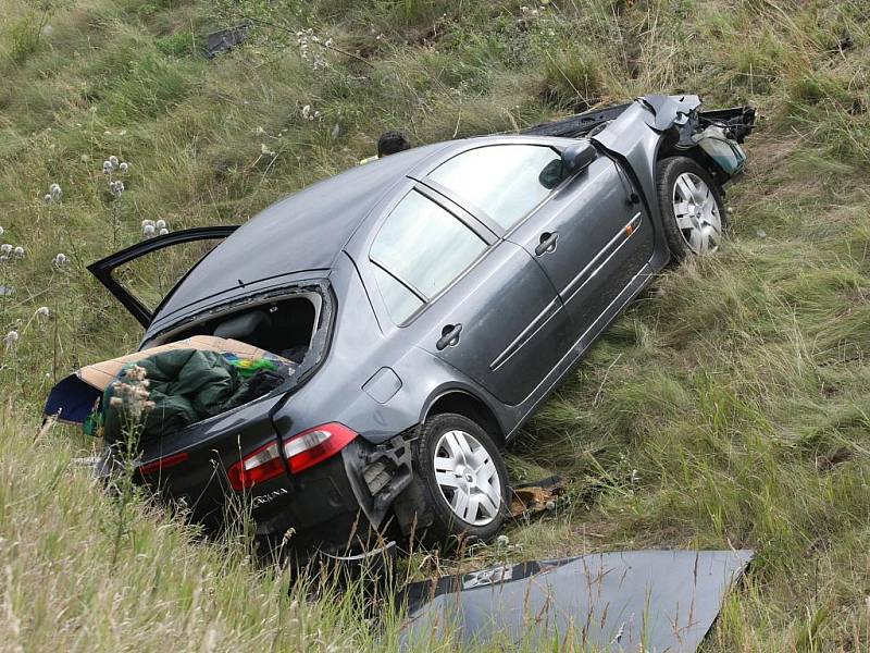 Nehoda osobního auta v Pohořelicích.