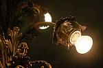 Mahenovo divadlo je prvním elektrifikovaným divadlem v Evropě. Vynálezce žárovky Thomas Alva Edison si v roce 1882 přijel do města prohlédnout osvětlení, které dělala jeho firma.