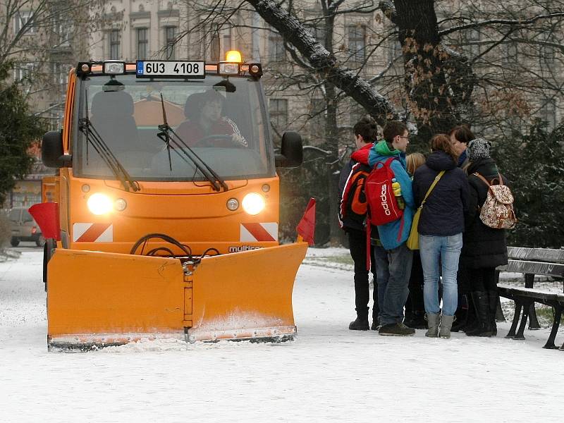 Brno se dočkalo první letošní sněhové pokrývky.