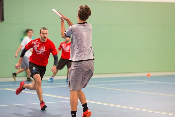 Loňské halové mistrovství České republiky v ultimate frisbee.