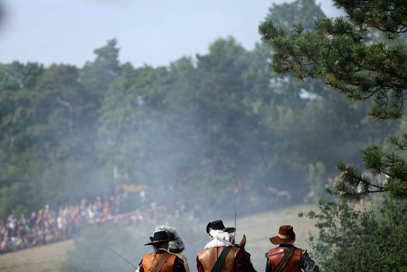 Den Brna jako připomínka švédského obléhání města z roku 1645 vrcholil bitvou na Kraví hoře.