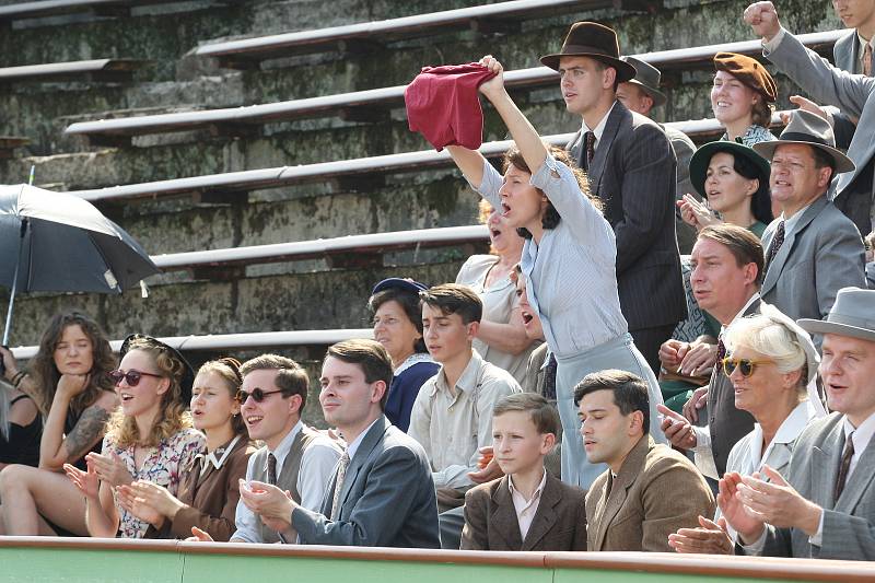 Brno 30.8.2019 - natáčení filmu Zátopek na fotbalovém stadionu za Lužánkami