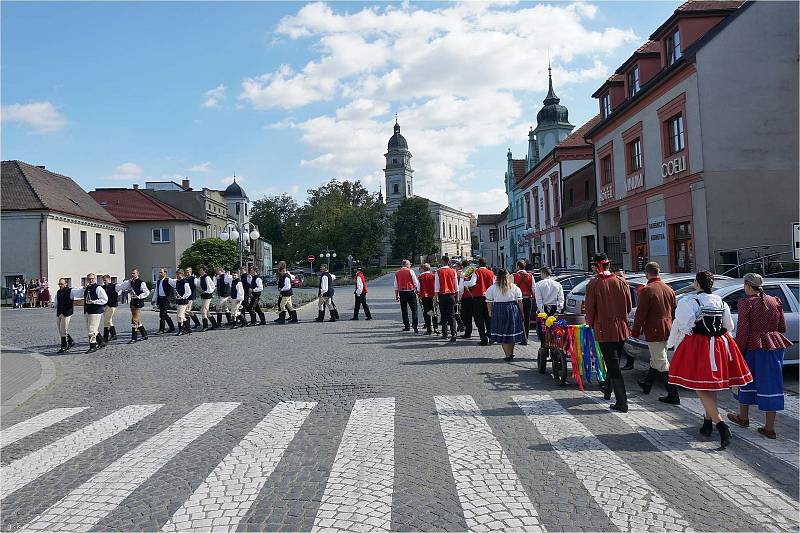 Poslední  zářijový víkend patřil v Dolních Kounicích Svatováclavským hodům.