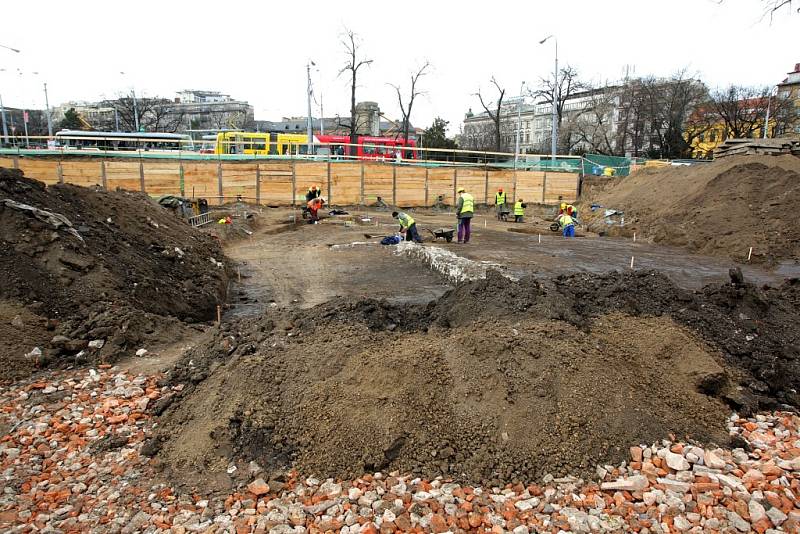 V místě jednoho ze čtyř středověkých brněnských sídlišť objevili archeologové stopy po osídlení z třináctého století. 